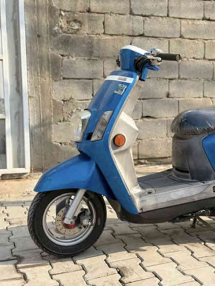 سلام عليكم دراجة (بوليس) لبيع موديل (2013)الدراجة خير من الله مكفولة كفالة عامة الدراجة بيهة  شلعة تشك الكاع شك الدراجة بلادية الدراجة نوزل مو كابريتر  مداريهة ب بانزين محسن ودهن امزول المكان بغداد المحمودية السعر مليون و250 وبيهة مجال 
(***********) بي واتساب او الاتصال ع الرقم
