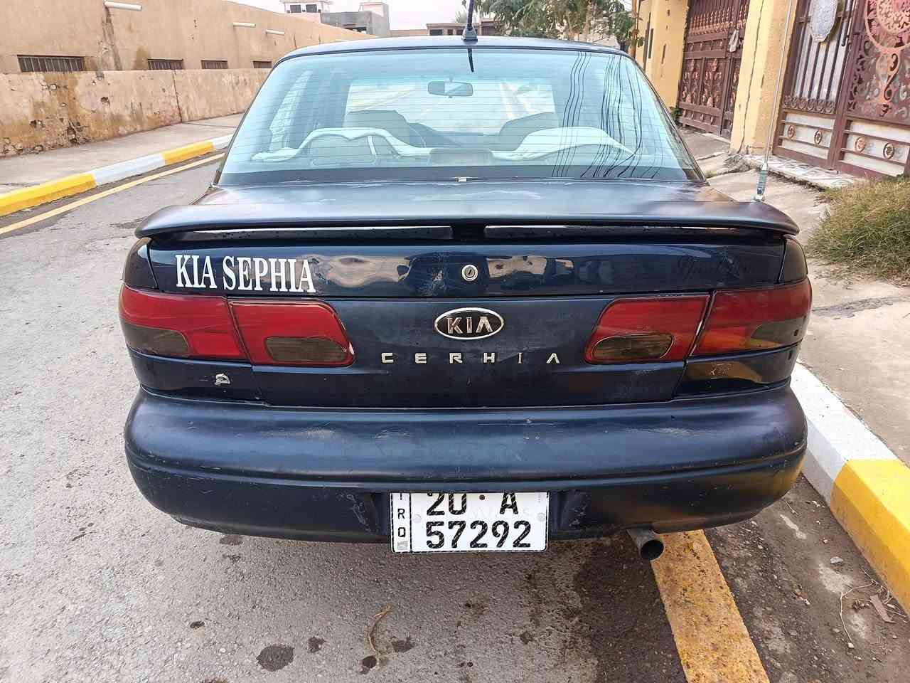 السلام عليكم سيفية ٩٦ كير عادي محرك مسكركير ومحرك وصدر وكهربائيات وتحويل بشرط مكفولة من كلشي بدون صبغ بدون خياس تبريدشغال تدفئة شغالة بدون ضربة السعر ٤٠ وبيهةمجال السيارة مال جناي اتصل *********** لا خاص ولا تعليق ديالى كنعان
