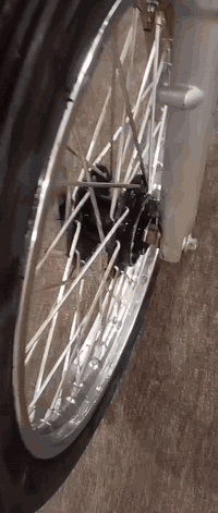 سلام عليكم دراجه ربعه كير مكينه صلي شلامجه ٢٣ شاصي 18 وراق صولي لا تبخير ولا تنقيص دراجه كلش نضيفه مكان كوت حي الحكيم رقمي *********** سعر 550 بيه مجال قليل
