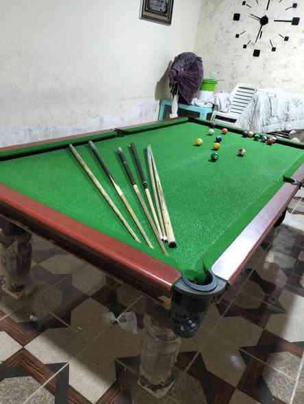 اسلام عليكم بلياردو للبيع المكان موصل الجنب الايسر ***********
