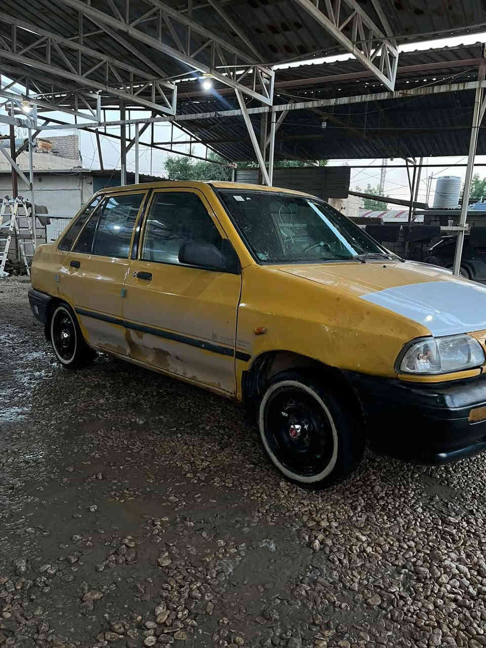 للبيع سايبه موديل 2011سياره جديده وجاهزه من كلشي كير مكينه كلج تخم تاير كهربائيات كله جاهزه خير من الله سياره معايزه كلشي سياره رقم بغداد راعيه بغداد اكعدك يمه شوكت متريد ب اي وقت عندي مستمسكاته كامله وكاعد يمه ومسوي عقد مروري سياره جاهزه وكبل للشارع مذب عليه لو ربع شواصي كفاله من تعميره ولخياس شواصي بلاد مملعوب بيهن مكان سياره بابل مركز المدينه سعر20 وبيه مجال حك جيتك فقط رقم الموبايل ***********متواجد ب اي وقت تريد
