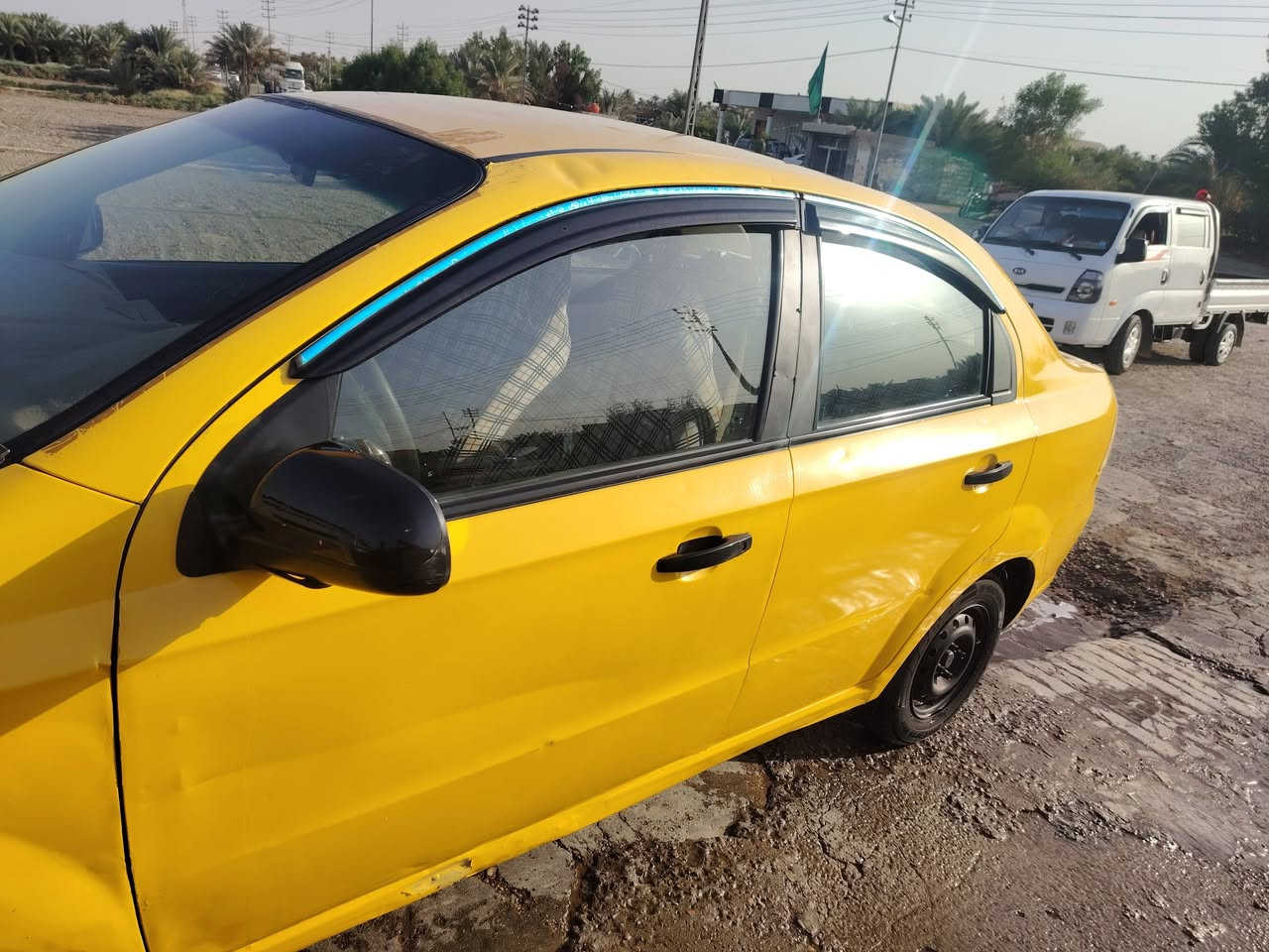 السلام عليكم ورحمة الله وبركاته افيو موديل ١١ البيع رقم بغداد ماندل راعيها ابيع بدون راعي كير مكينه حداديه خير من الله السعر ٢٥ وبيها مجال نتصل وتدلل رقمي ***********
