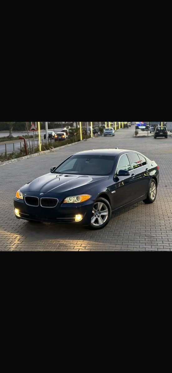 Bmw 528 F10 لاكشري 2013
ماتور ٢٠٠٠ سي سي تربو

فبريكا بالكامل 

يوجد بيها مرمتين فقط في جنبين

عداد ١٧٠ الف 

رخصه سنه 

مرور فيصل
 
01012147302


**إذا كنت صاحب هذا الإعلان وتريد حذفه لأي سبب، رجاءا أرسل رسالة إلى الدعم الفني**