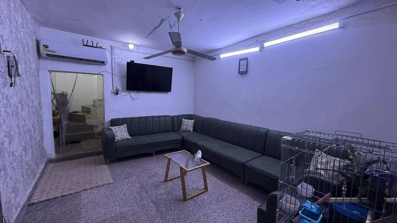 يالله    اعلان : عقار للبيع ( طابو ملك صرف   في الزعفرانيه 

🔸 موقع العقار :  في الزعفرانيه شارع المعهد 

خلف مجمع ابي تراب صفحه معهد عداد المدربين قرب علي مسلم

شارع عريض مغلق موقع مميز 

🔸 مساحة العقار : (134) متر واجهيه (8ونص) نزال (16)

🔸 جنس العقار : ,طابو ملك صرف 

طابقين 

🏗 يحتوي على   ستقبال صاله مطبخ غرفه صحيات منور

🏕 طابق ثاني غرفه نوم صحيات صطح 

للاستفسار يرجى الاتصال بلرقم ***********📞

او مراجعه مكتب الاماكن للعقارات
