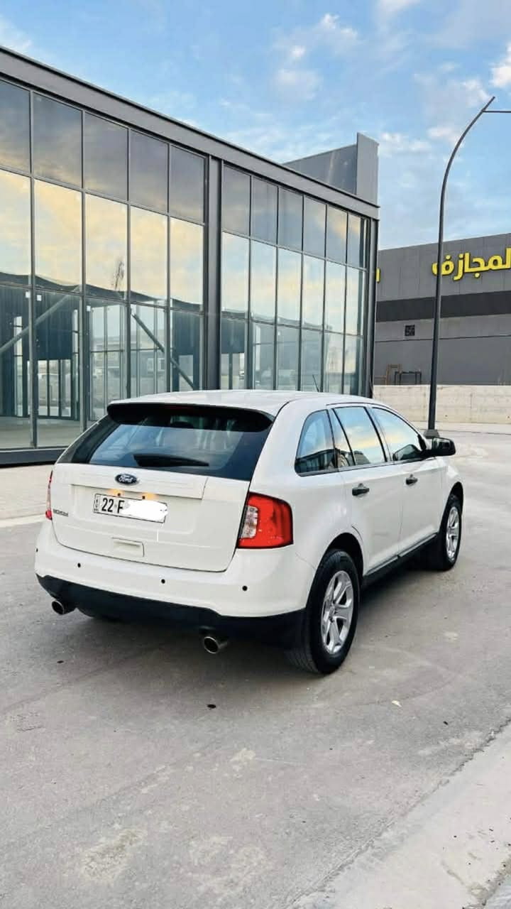 فۆرت ئیدج مۆدیڵ ٢٠١٣ شەریکەی نیڤا سفر ئێرەیە ٤ جام کارەبا ناو زەرد  تەبرید مەرکەزی   تایەی تازەیە سەنەوی تازەیە تا ٢٠٢٨  بە شەرت تەحویل وەکالەت خرامە سەیارەکە بێ بۆیاخ یەک پەڵە بچوک سارد هەیە شایەنی باس نیە هیچ پێوەی دیار نیە گێڕ مەکینە بە شەرت  سەیارەکە زۆر تازە لۆک ماوەتەوە لەسەر دەقی شەریکەیە یەک دینار مەسرەف نیە سعر ١٢٨ معامەلە  لە سلێمانیم ***********
