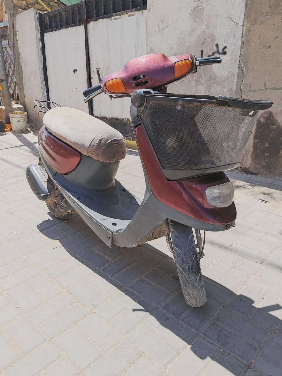 السعر 180 بيع مستعجل ***********
يالله منغولي للبيع موديل 3 مكينه ناعمه كير نضيف تأيرات جدد دراجه حلوه كلش كهربائيات شغاله كله المكان كربلاء اتصل
