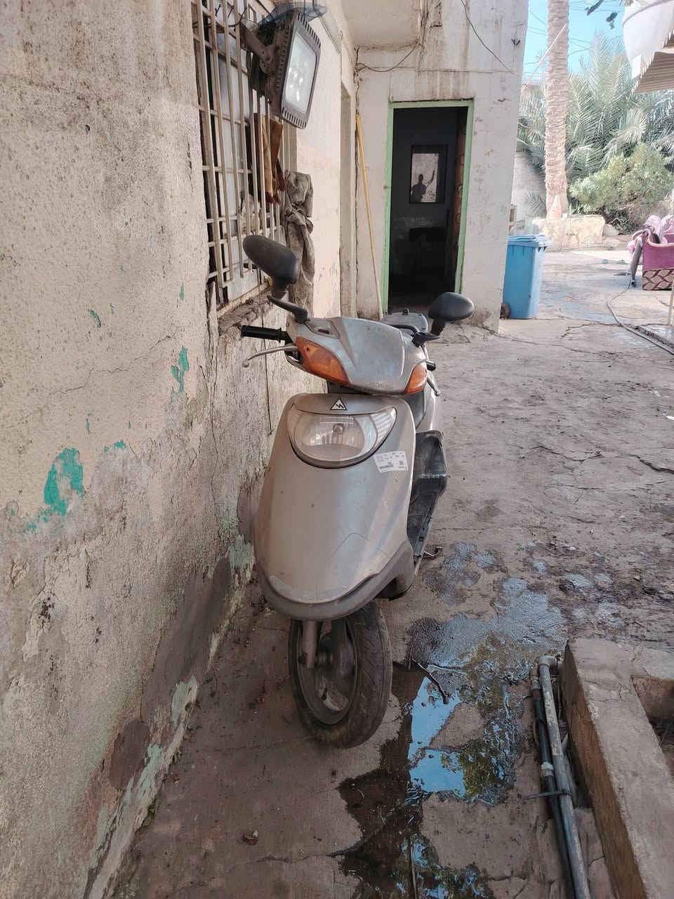 السلا عليكم دراجه للبيع 350الفمكاني بغداد شيخ عمر ***********
