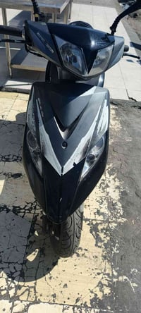 للبيع ماكس ثعلب ١٤٠ مكاني بغداد العامريه سعرهه ٦٠٠ وبيهه مجال الاتصال ...