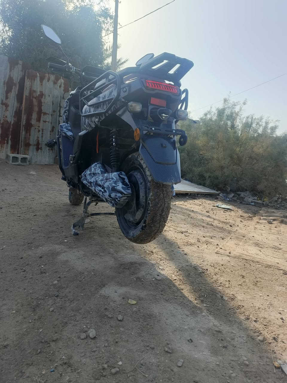 سلام عليكم دراجه شحنه اباتشي 6 بطاريات جدد موديل 25 نضام R سرعه 120 تلاث نمر تايرات جدد
سعر 900 وبيه مجال رقم ***********/***********
