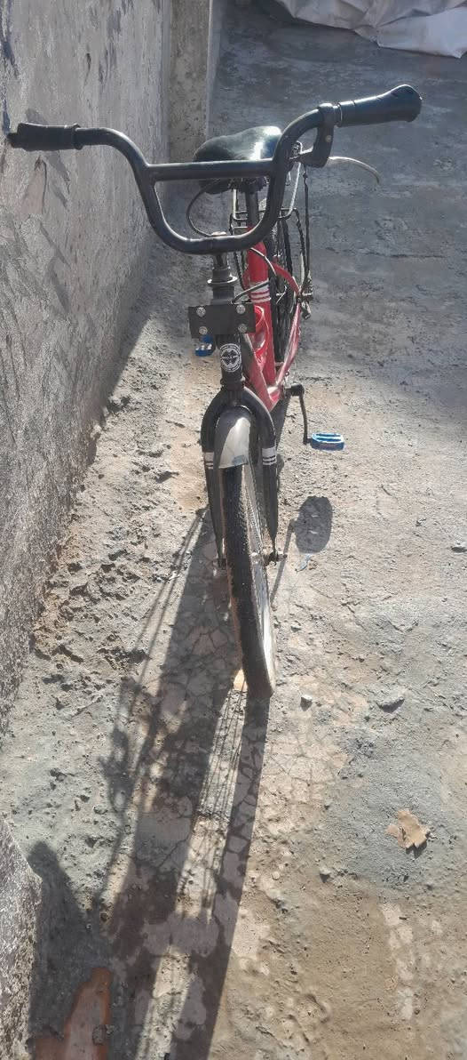 بايسكل حجم ٢٠ للبيع ناقصه تصليح اريده ١٥


**إذا كنت صاحب هذا الإعلان وتريد حذفه لأي سبب، رجاءا أرسل رسالة إلى الدعم الفني**