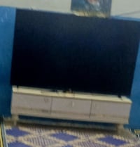 ميز شاشة • قفل