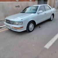 سيارة للبيع بطه سوبر كراون موديل١٩٩٣ السنويه نافذه لل٢٠٢٧ ما بيها تبري...