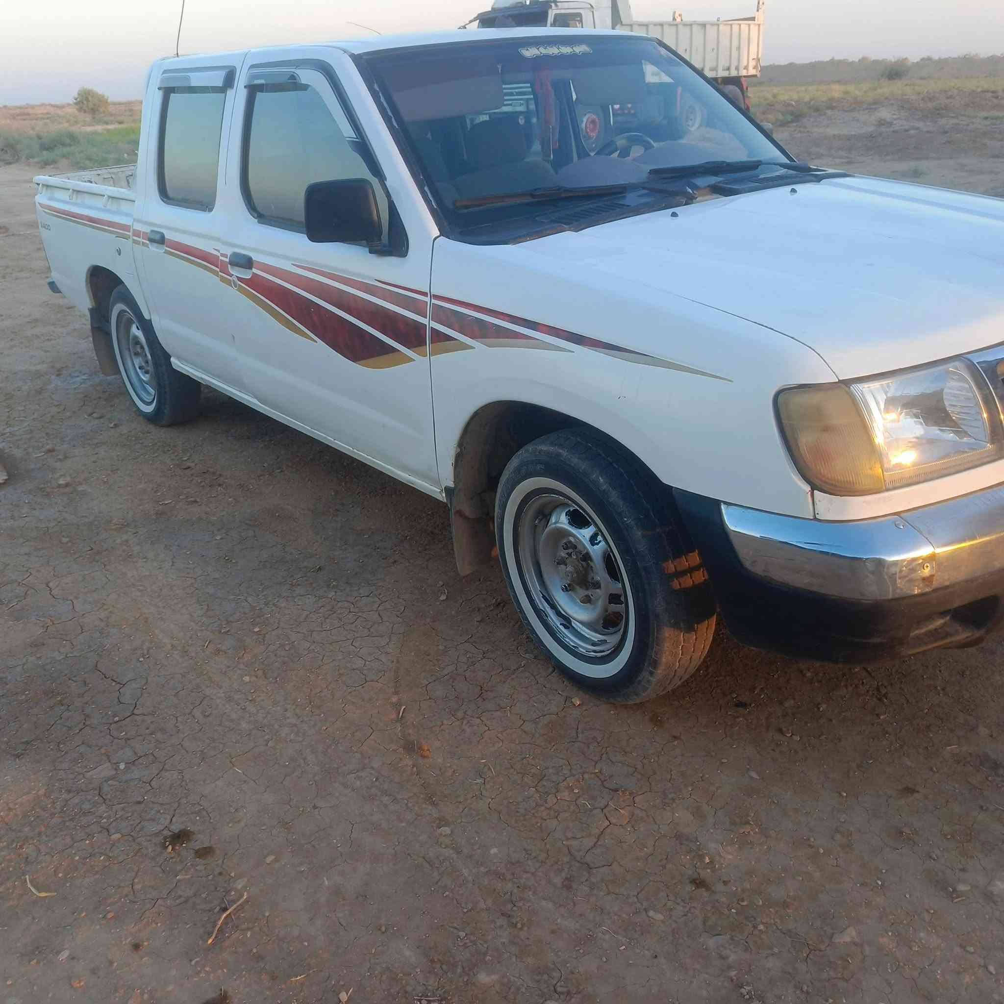 بيكم نيسان شبوط موديل 2003مكفوله من ضربه لقويه شاصي مكفول تبريد بس غاز طخم تاير  مزاد وزاره داخليه معامله كامله رقم بغداد ***********
