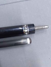 كيوب يڤن جديد مستخدم شي بسيط السعر175 قفل 07721791733