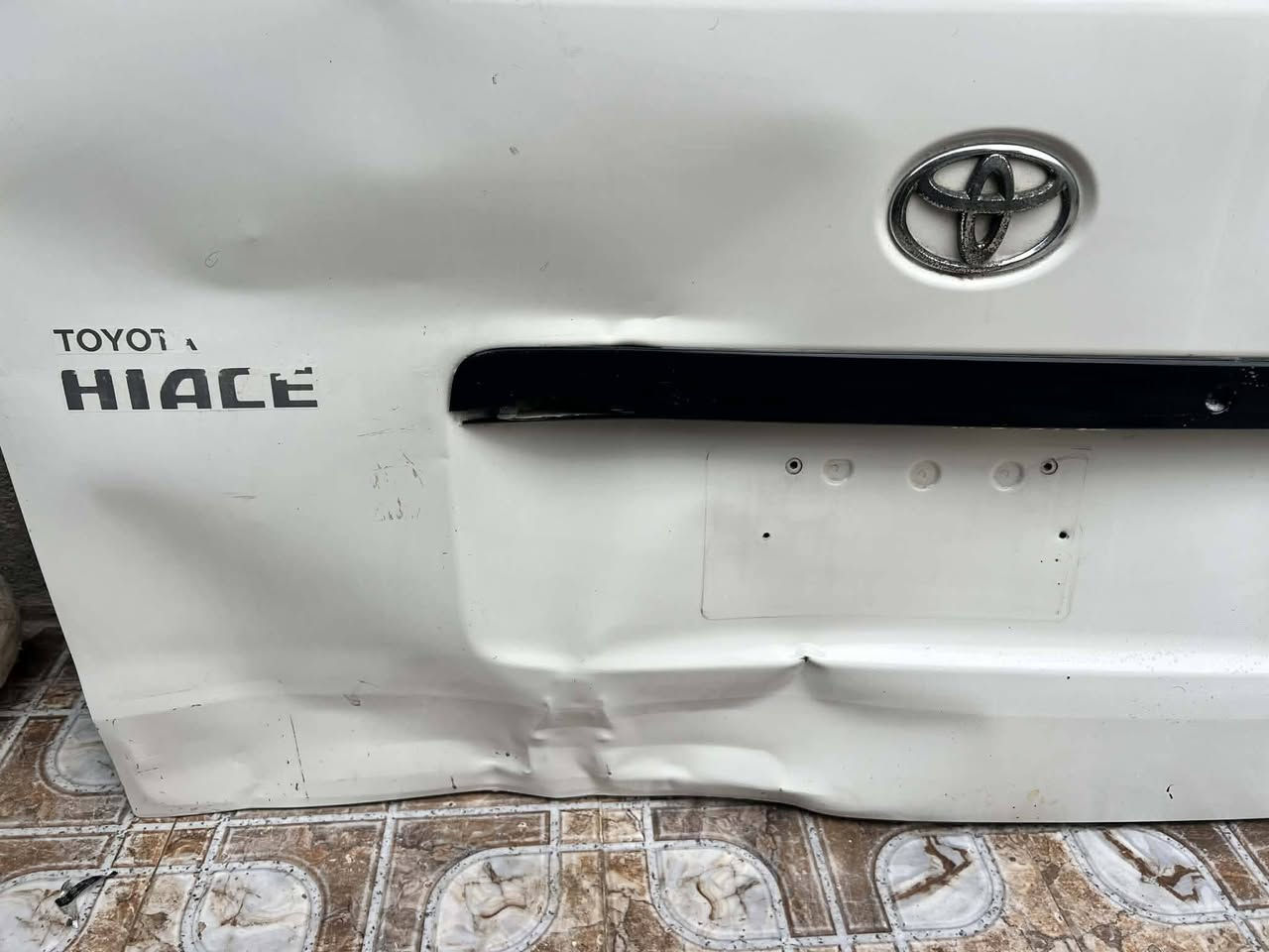 سلام عليكم
جنطه هايسه زعره البيع بيه هاي ضربه فقط 
***********تصال+واتساب
