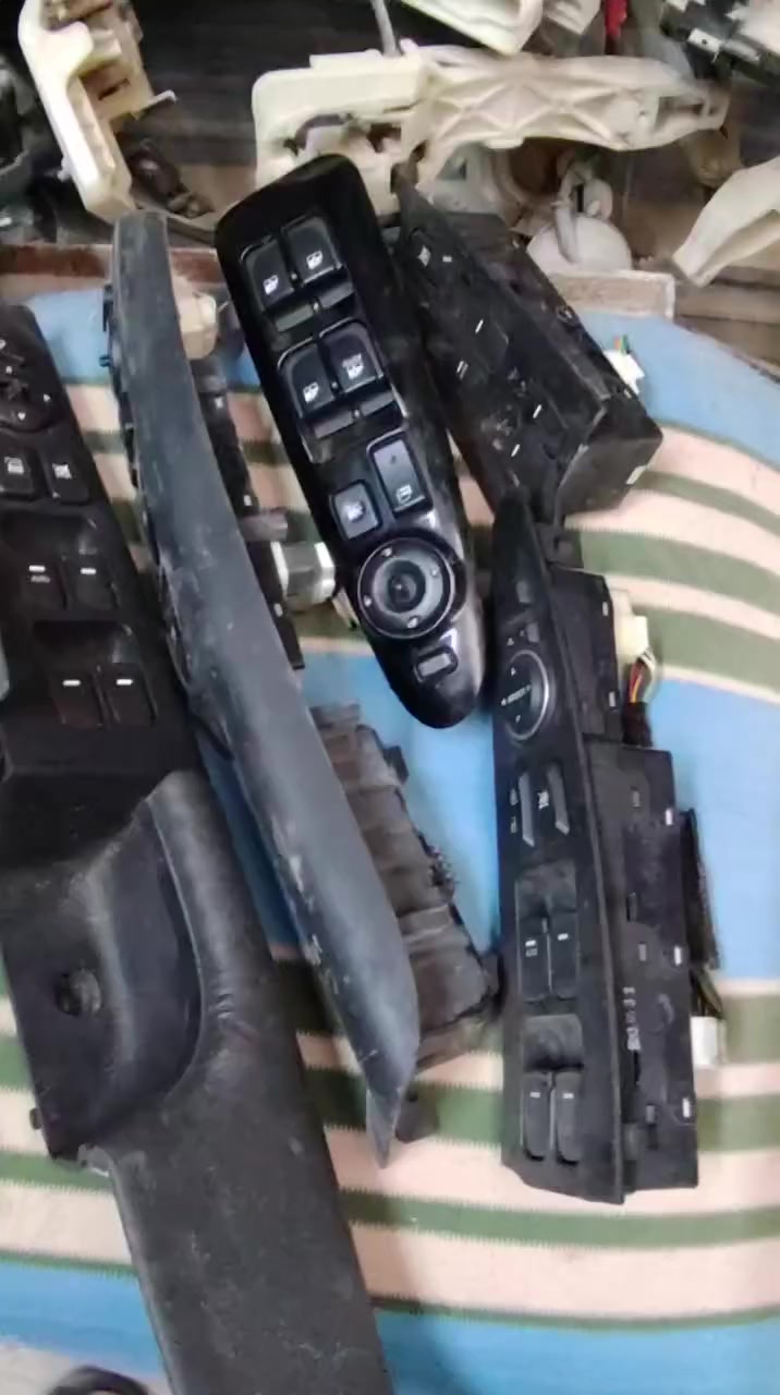 اللهم صلّ على محمد وآل محمد 
توصيل لجميع المحافظات 
واتساب ***********
ورشة الصادق لتصليح مكائن جام واقفال السيارات 
العنوان الديوانية حولي الخصيمة مقابل الزراعه
