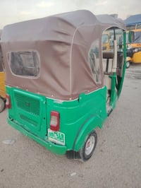 شباب تكتك 2021 شهر 12 التكتك مرقمه بسمي  المكان بغداد العبيدي او هاذ ر...