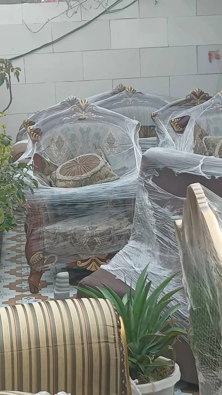 وصول حاويه تخم وديوان باله مستخدم نظيف
***********
