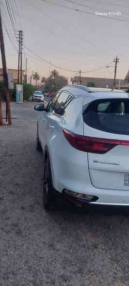 Kia Sportage 2019

کیا سبورتج ۲۰۱۹ خليجي

بانوراما

حساس امامي حساس خلفي مع امكانية التحكم بتشغيله

مري شفط

مفتاحين موجودات

كشنات مخمل جلد حمصي اللون

تبريد قطعتين

تحكم ستيرن كامل

كروس سرعة

مسجل تاب اندروید

كامرة امامي داش كام + خلفية

eco, sport, Normal انظمة قيادة متعددة

مانع انزلاق منحدرات APS
 ٥ ويل كب

سنوية نافذة لغاية ٢٠٢٩

السيارة نظيفة جداً مناقصها اي شي 
فقط بيه بارد بالباب إلي بظهر السايق

السعر (٢٠٣) وبيها مجال بسيط

للأستفسار  الاتصال على الرقم ***********

مكان السيارة بغداد
