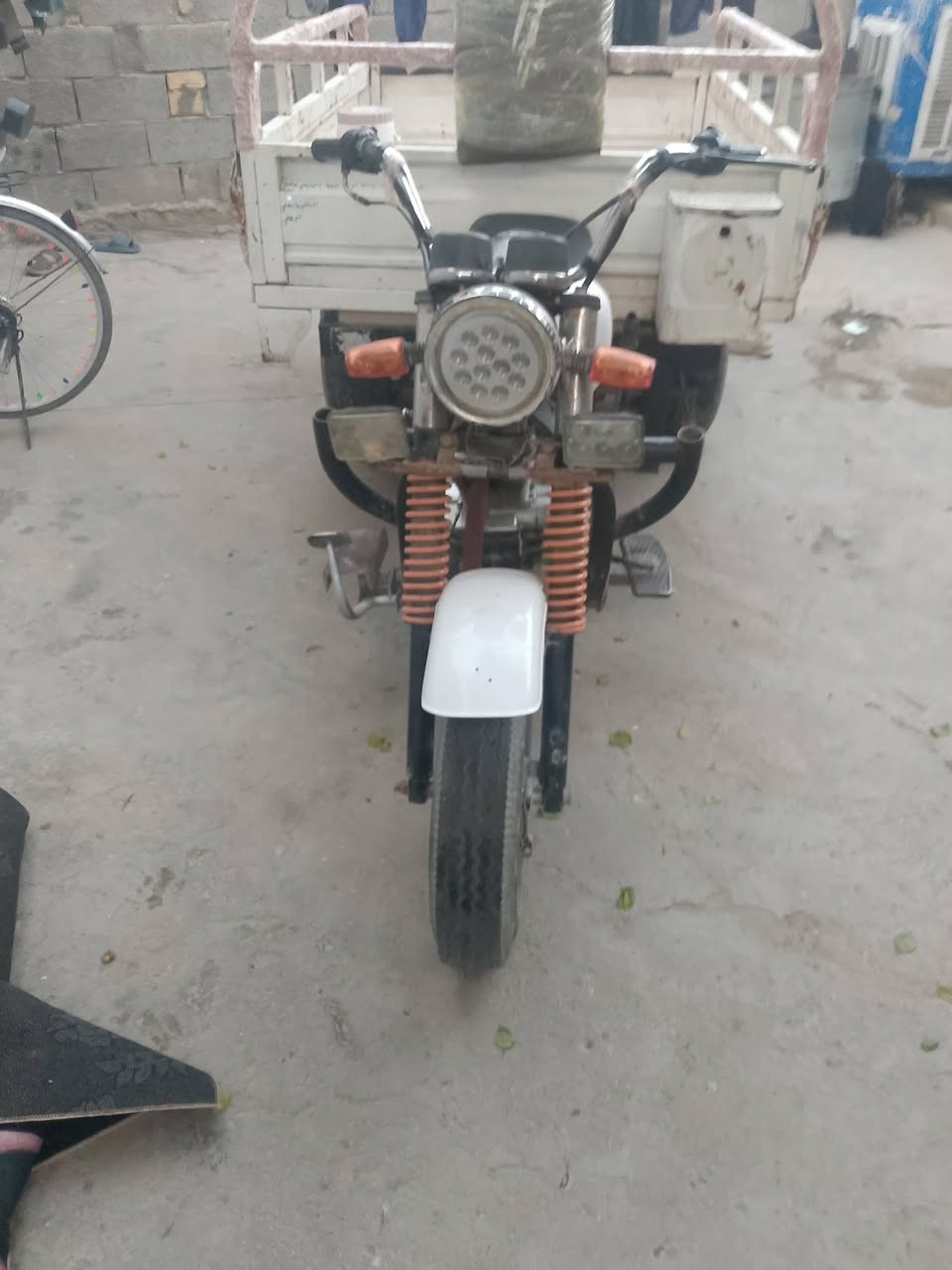 سلام عليكم
ستوته للبيع اوراق مكفوله من كلشي مكان الرفاعي 
السعر /مليون وربع 

***********
