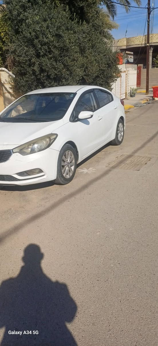 سيراتو ١٤ خليجي مكينه الف وستميه السعر ١١٨ وبيه مجال العنوان واسط الزبيديه ***********
