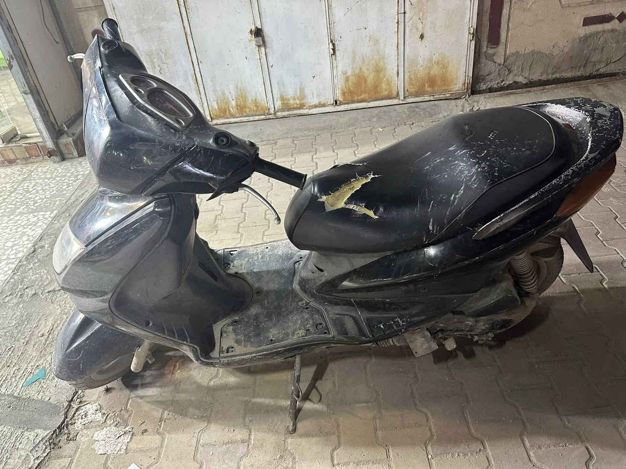 دراجة للبيع كوري 140سرعة مجفتة وهاي صورها السعر 350 الف  للاستفسار الاتصال وات ساب فقط ***********
