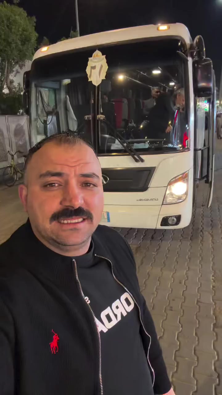 طلقت الأمانة العامة لـالعتبة الكاظمية المقدسة باصات قسم الآليات لنقل الزائرين من شارع باب المراد إلى كربلاء المقدسة ضمن جهودها لخدمة الزائرين وتسهيل تنقلهم.
سعر النقل للنفر الواحد (5000) دينار فقط.
كل الشكر والتقدير لأمينها العام الدكتور حيدر عبد الأمير مهدي على دعمه المستمر لخدمة الزائرين


**إذا كنت صاحب هذا الإعلان وتريد حذفه لأي سبب، رجاءا أرسل رسالة إلى الدعم الفني**