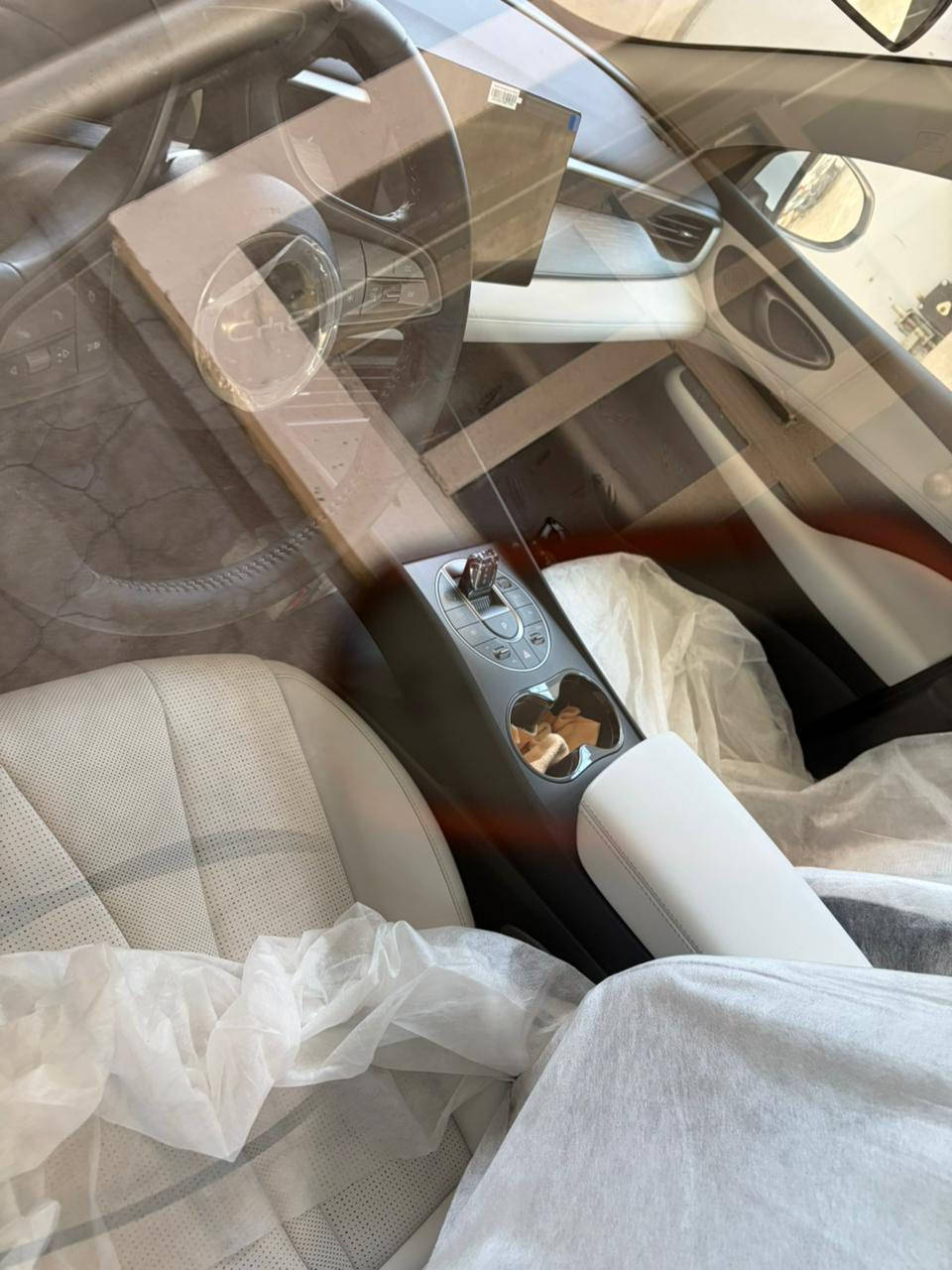 BYD سيل 5 ماشيه 150كيلو فقط تأكد ترقيم سعره نهايه19 مليون
***********ن
