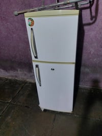ثلاجه نضيفه سعر ٦٠ نهايته بغداد الامين 07715107067