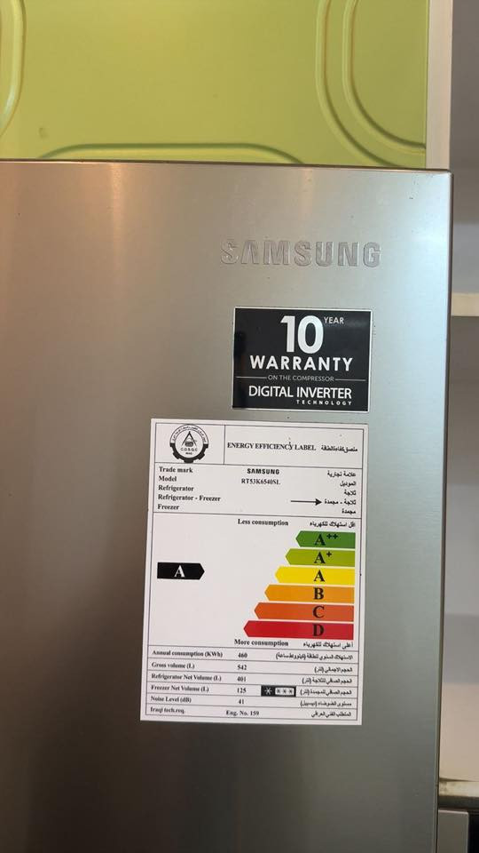 السلام عليكم 
عندي ثلاجه سامسونج للبيع اخت لجديده 450 
وطباخ سعره 150 
وفرن كهربائي درجه اولى 85
ومفرغه 60  
العنوان بغداد الكراده 
رقم ***********
