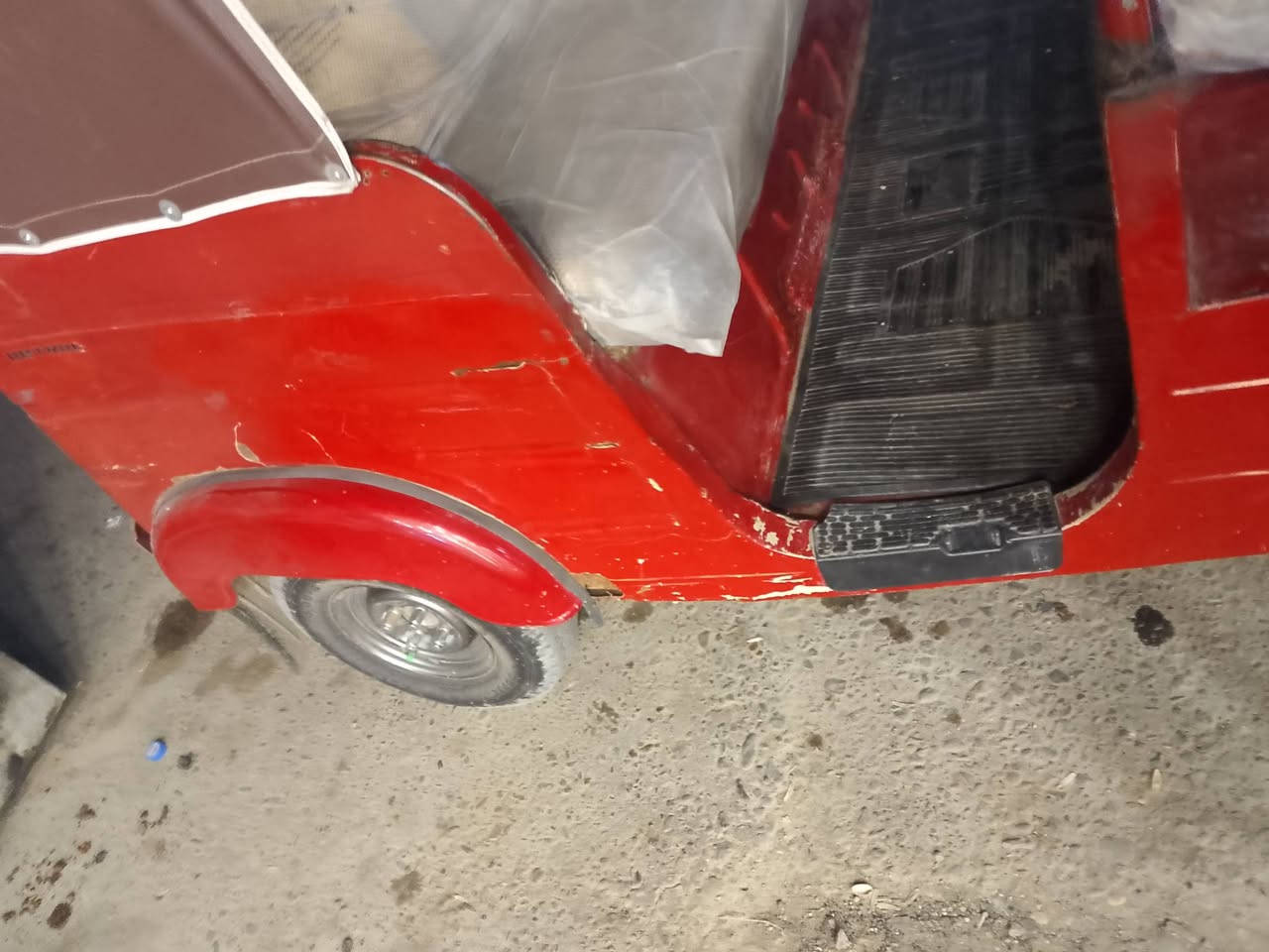 جاهزه كبل للشارع
الخياسات مثل ما موضح بلتصوير 
مو شراي لتعبني 
مكاني واسط صويرة 
‏‪0774 024 4599‬‏
