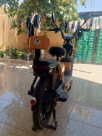 دراجة شحن • قضاء مدينه البصره • تحتاج بطاريات