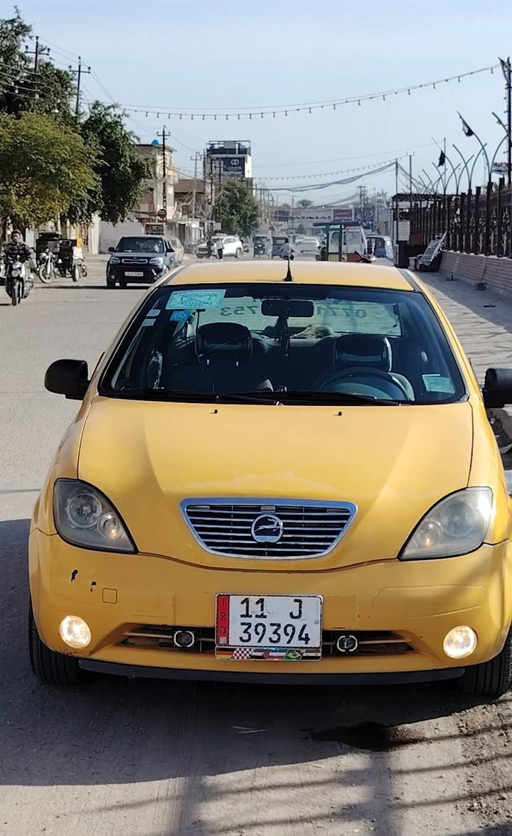 سلام عليكم طيبة مديل ٢٠١٥ بغداد
باسمي مصفرة هيئة وغرامة
تخم تاير جديد + صبغ ويالة حراري
لاضربة  لاصبغ  بس جراد وشخوط موضح بل صورة
دوشمة  تفصال عام  عدة تنتة  كاعيات سفاري تفصال
دبلات وقواعد امامي وخلفي  و عبوة فيتبم  ومجاول وبلكات  واير بلك كلة جديد
مكينة لاتبخير ولا تنقيص. تبريد ثلج .ومااشتغل بيهة تكسي علة كد شغلي صيانة  . رايدهة ب ٤٢ بيهة مجال 
ملاحضة بس الجويتر  عاطل.  ***********  وبلعافية عل ياخذهة
