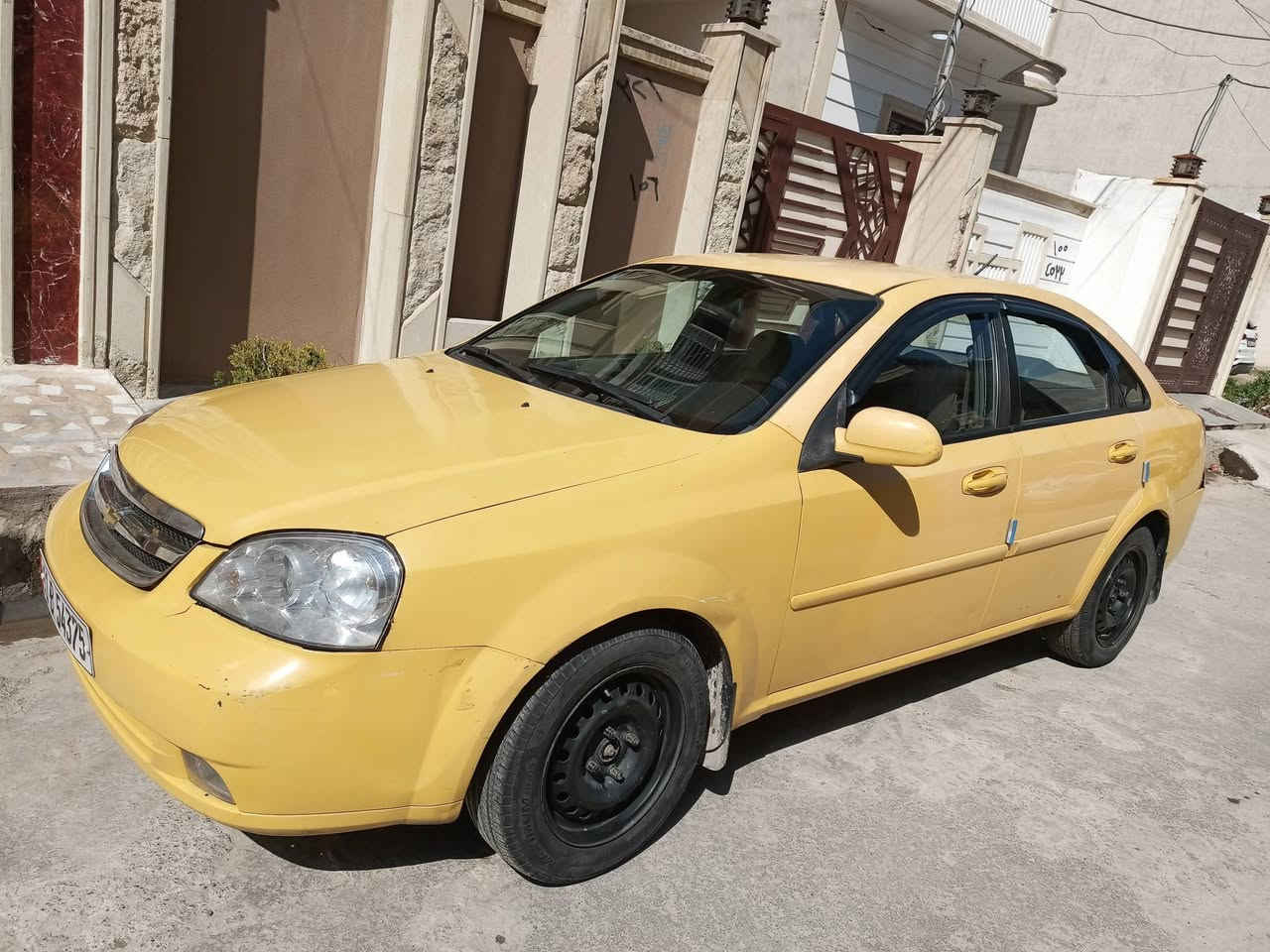 السلام عليكم 

اوبترا موديل 2012 

ضررها صندوك كير ومكينه شرط 

تدفئة وتبريد شغال 

غرامات صفر عليها هيئه 100الف على المشتري 

السعر 63 وبيها مجال بسيط 

الرقم /‏‪***********‬‏
