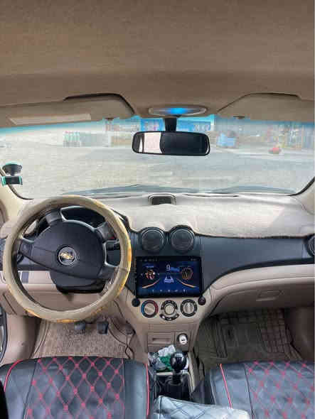 افيو موديل 2009 بي دعم و بي سبخ و گير و مكينه بشرت و گير عاديه و ره قه م و سنوى نوي و رقم دهوك و شرت تحويل و شاشه و كاميره و سعر 67$ /رقم تلفون :-*********** دهوك
