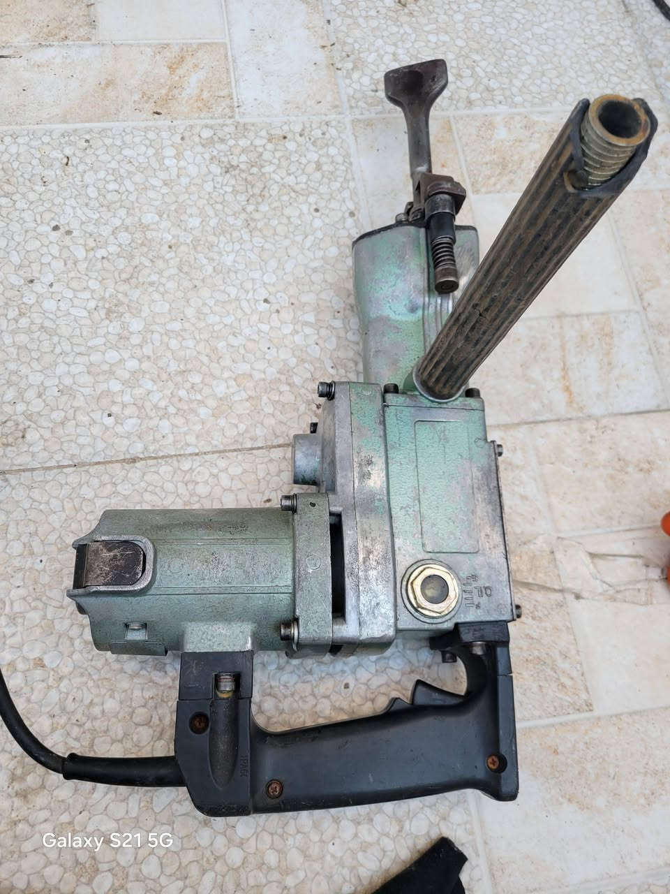 كسار هيتاشي للبيع السعر ٨٥ الف نظافة فوول الشراي يراسلني اويتصل
واتسب*********** توصيل موجود لكافة المحافظات
