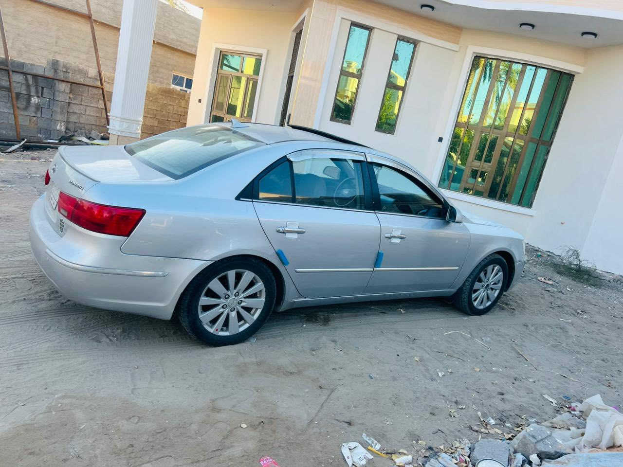 سلام عليكم سوناتا أمريكي داخله كلين صبق جاملق امامي فقط فتحة  سعر 120و بيهة مجال  رقم ***********‏العنوان ابوً  غريب
