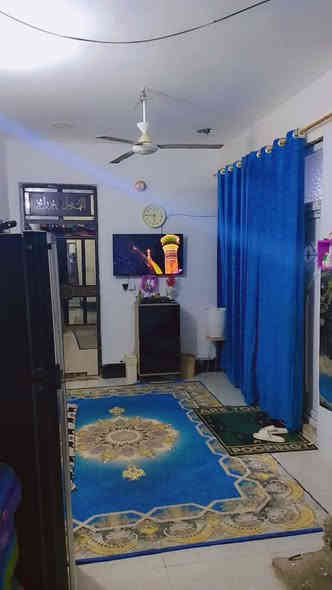 بيت للبيع في حي البتول شارع أسواق النخيل الزراعي يم الساحة مقابيل الطابو ثالث فرع(125) متر /سعرة ٦٥ وبي مجال وي البيت ماطور مي + تانكيات اثنين +كيزر +غرفة نوم +كاونتر HDF / للاتصال ***********
