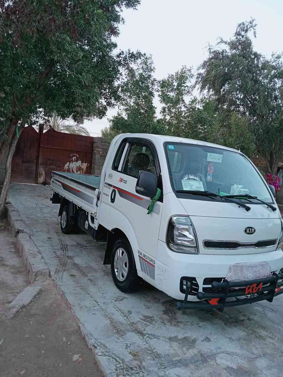 كيا للبيع موديل 2020 رقم واسط نكليزي سنوية جديدة مكفولةكفالة عامة كير محرك اكسن شراي يتصل***********
