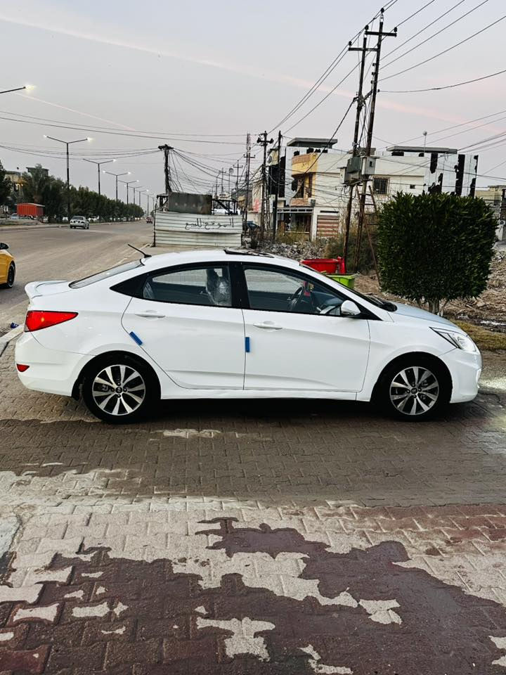 السلام عليكم اكسنت موديل 15 فول سونار مرفق بل صوره سياره جديده ماشي 194 للبيع او مراوس بسياره احدث السعر 110 بيه مجال كلش بسيط العنوان الفلوجه 
***********
