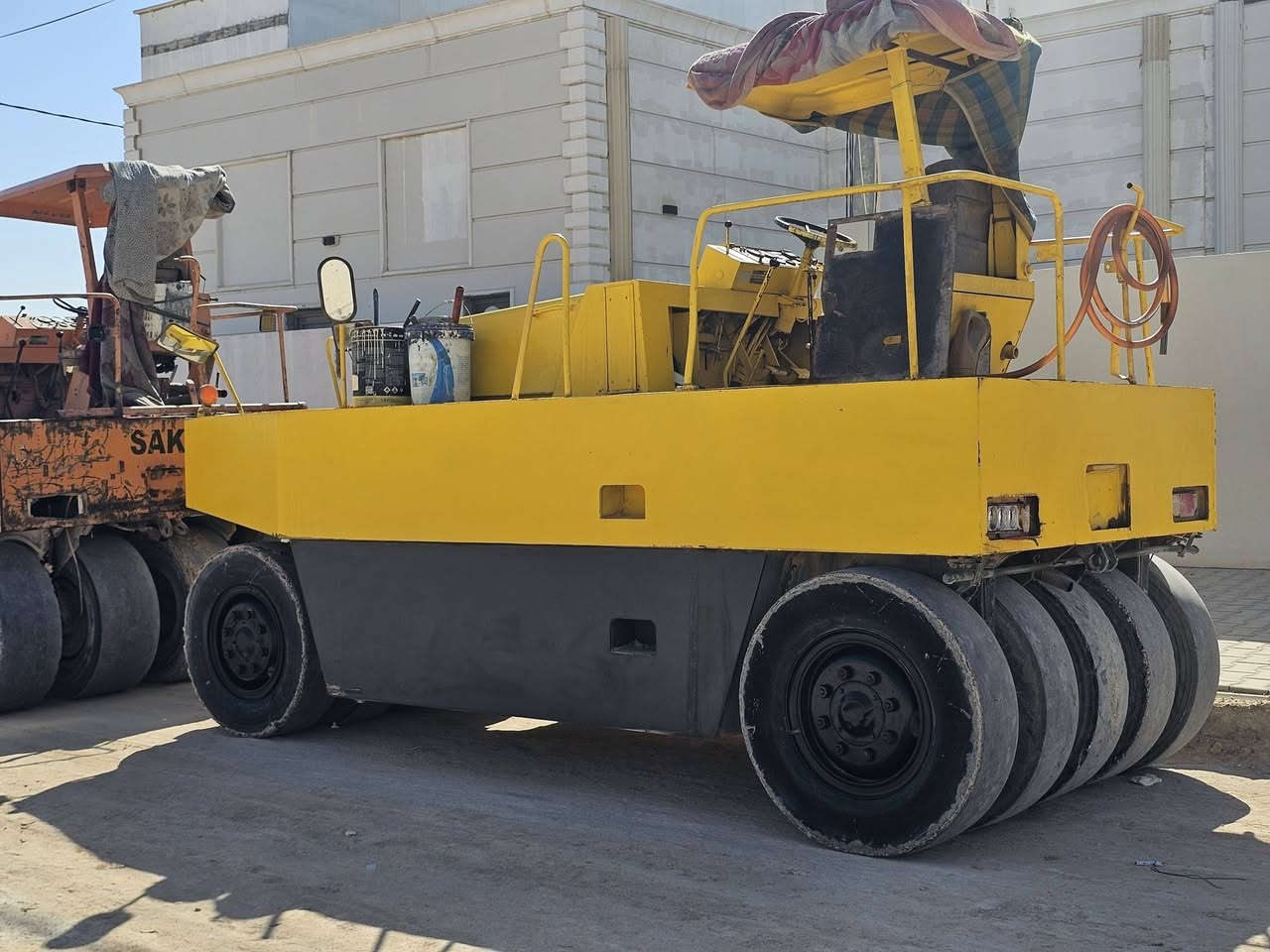 حادلة مطاطية بطة للبيع  ***********
