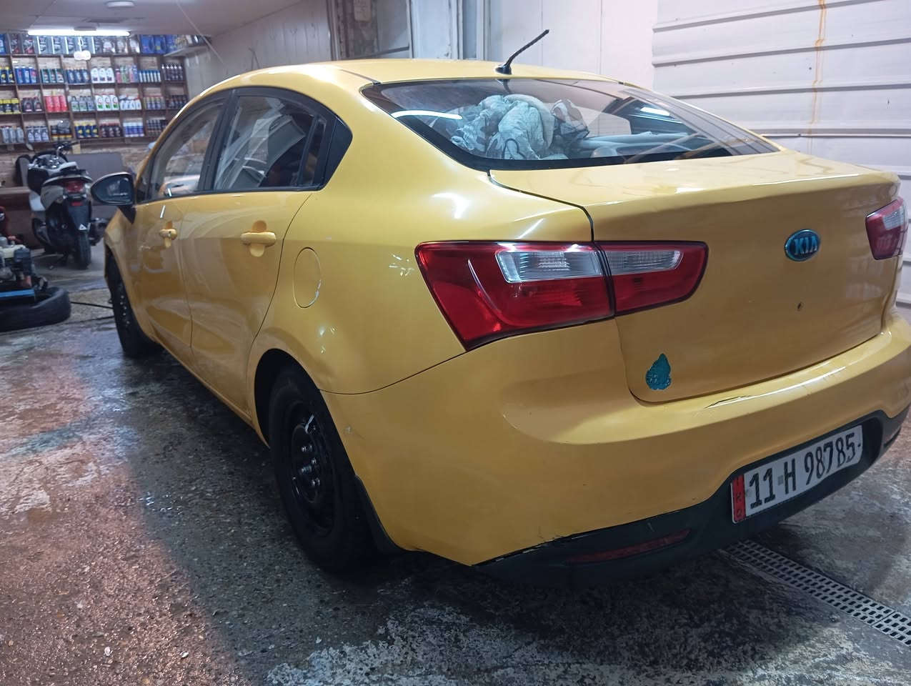 كيا ريو 2015 خليجيه السياره ولا قطعه مبدله بيهه بارد بلجنطه
السعر 70
مكينه فنختهه قويه 
صدرهه تعبان اماي خلفي
تخم تاير جديد
باتري جديد 
1600دوش 
السياره بسمي رقم بغداد نكليزي 
عنوان الشعب *********** ***********
