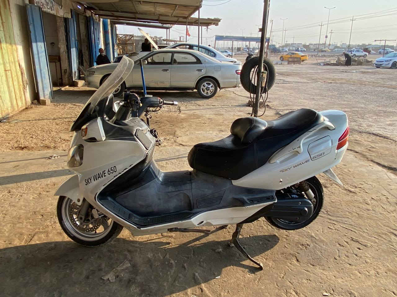 السلام عليكم ورحمة الله وبركاتة دراجة سكاي ويف 650 بحالة جيده للبيع الاستفسار ***********
