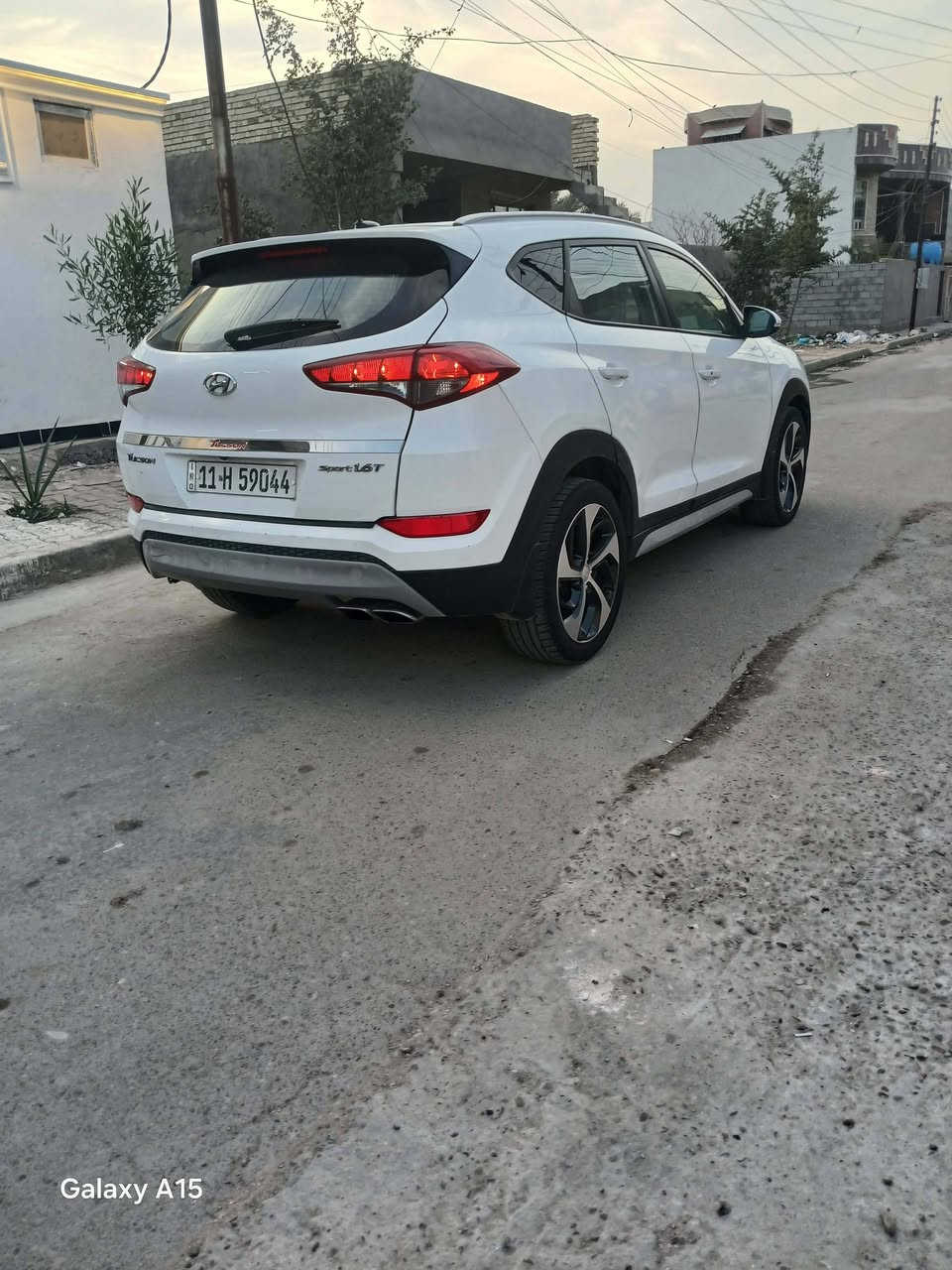 سلام عليكم توسان موديل 2017 أمريكي ليبل واحد  كير محرك تبريد صدر امامي خلفي تخم تاير كله مكفول سياره فول ما عدا الفتحة.   بصمة شاشة تحكمات ستيرن كشناتا تدفئة لاذارات حساسات أمامية خلفي  كامرة امامية  كامرة خلفية سبورت حساسات بل جاملغات  سياره جاهزه من كلشي  بيهة بس بنيد وكاله مبدل  بس بنيد بدون دواخل سيارة احلة من صور رقم بغداد دولي انكليزي سنويه ٢٩تحويل بسمي تحويل مباشر سياره احله من صور سعر 138 مكاني بغداد اليوسفيه سونار بل نشر
***********
***********
