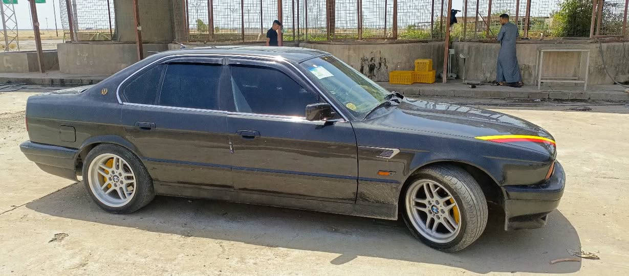 بيم لبيع شرط تحويل رقم صلاح الدين نضافة فول كير عادي حجم 520تبريد ثلج عنوان تكريت ***********
