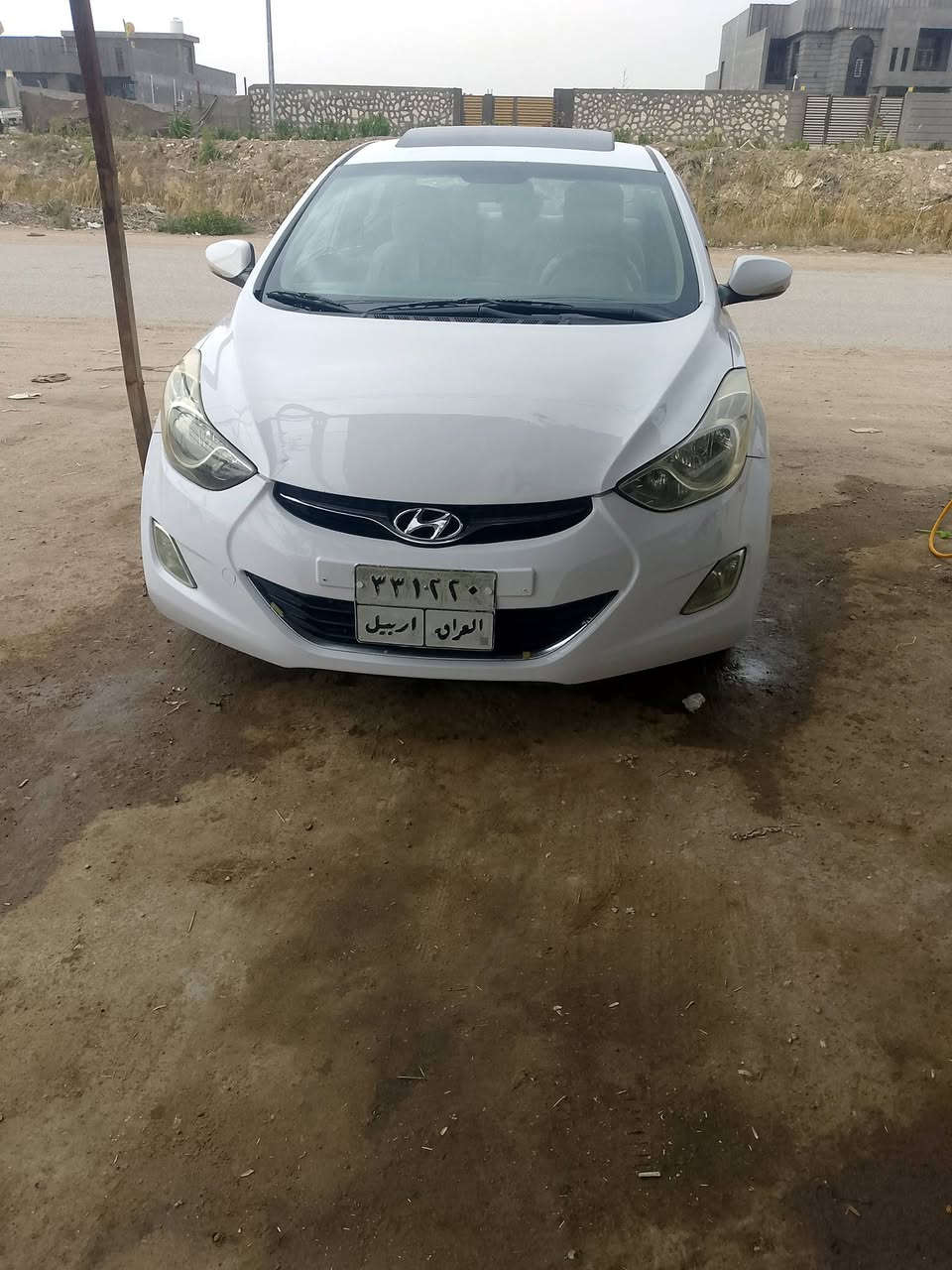 السلام عليكم للبيع لانتره مديل 2014سياره فول فتحه مري شفط كامره حساسات مكفوله من الصربه والصبغ الرقم اربيل تريد وكاله تريد تحويل  سياره جاهز مكينه وكير وحدادي وتخم تاير تبريد تدفئة ويل كب حجم 17كروم المحرك 1600 جيال اكس واحد عل واحد مكاني بابل كفل السعر 112وبيه مجال حك الجيه  مكلف بنشر***********.       ***********
