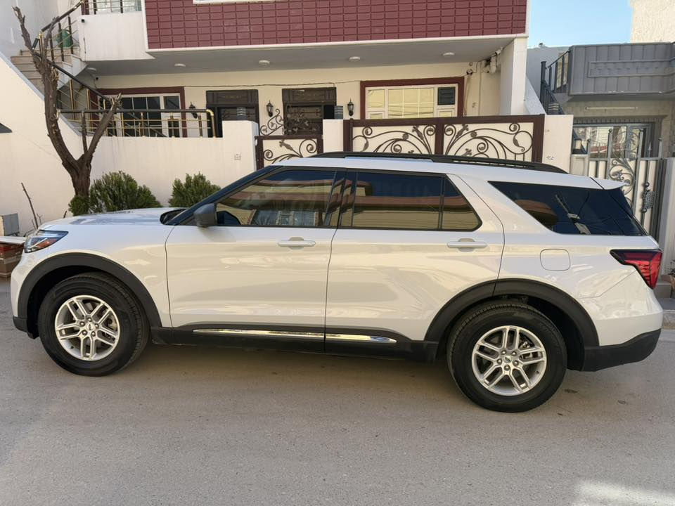 السلام عليكم
فورد اكسبلورر 2025 اكتف وارد امريكا

قطعة وحدة صبغ بس البنيد

السعر 28.500$

للتواصل ***********
الموقع. سليمانية
