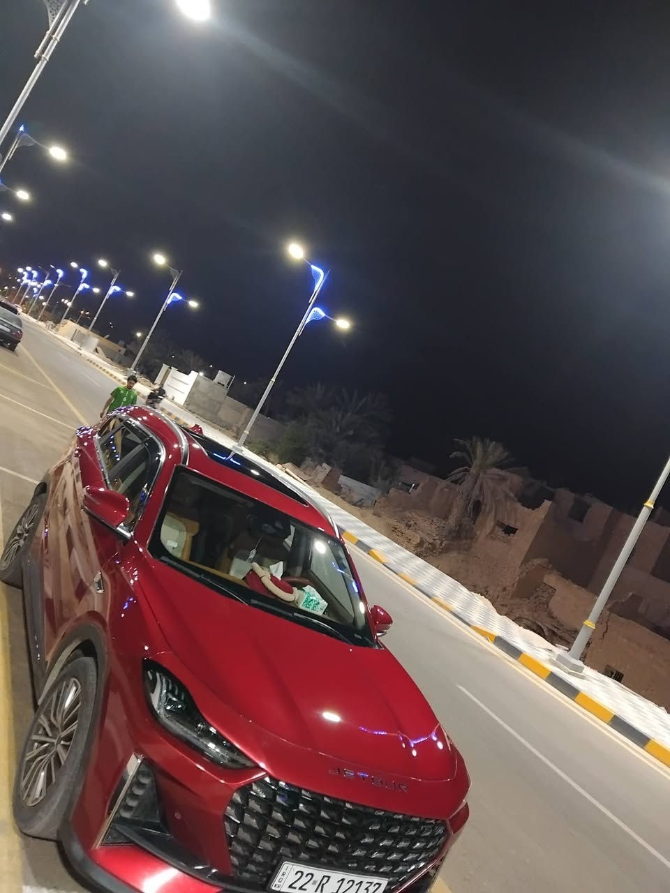 (Jetour X70 Plus)
- فئة Luxury
 موديل2023

السيارة بحالة جيدة ، كاملة المواصفات، ومكفولة من (الصبغ  والبارد والحار ) 

✅ نوع المحرك: 1.6 Turbo

✅ عدد البصمات ( 2 )

🛠️ ادامه كامله للسياره 

 الممشى الحالي : ٥٣٨٥٠ ألف كم فقط.

 الرقم: اربيل (بإسمي والتحويل مباشر).

 📍موقع السياره : الانبار /راوه

💎 أبرز المواصفات والأنظمة:

• السعة: ٥راكب .

• التبريد: شاشه لمس ( قطعتين تبريد بـ 8 فتحات توزيع ) 

• ثلاجة 

• منظومة كاميرات 360° مع رؤية فوقية (3D) 

• حساسات خلفية وأمامية.

الراحة والرفاهية: 

• بانوراما قمارة كاملة

• كشن سائق ولي بصفه  كهرباء وتدفئه وتبريد 

• صندوق خلفي ذكي (فتح وغلق كهربائي)

• 4 جامات أوتو 

• منافذ USB عدد 4 

• شحن لاسلكي للهاتف .

 الأنظمة الذكية: 

• بصمة 

• ابواب ترحيب عند الاقتراب

• ⁠ فتح وغلق السياره تلقائي 

• مرايا جانبية كهربائية (طي أوتوماتيكي مع إشارات بالمري)  .

🛡️ أنظمة الأمان ومساعدة السائق:

• رادار تحديد مسار 

• تنبيه الخروج من المسار.

• نظام النقطة العمياء (Blind Spot).

• مثبت سرعة (Cruise Control).

• هاند بريك دكمة (كهربائي)

• نظام أوتو هولد (Auto Hold).

• نظام مانع الانزلاق 

• وضعيات قيادة متعددة 

• وضعيات تحكم مختلفة بالستيرن.

✔️السياره نظيفة جدا ( استخدام شخصي )

✔️وباقي المواصفات معروفه
السعر ١٥٨$
رقم الهاتف ***********
