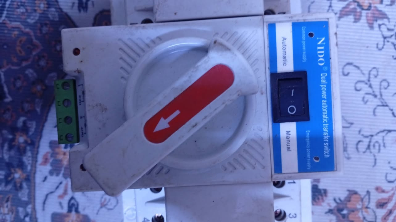 سلام عليكم عندي هذه  للبيع ما اعرف مال شنو/***********
