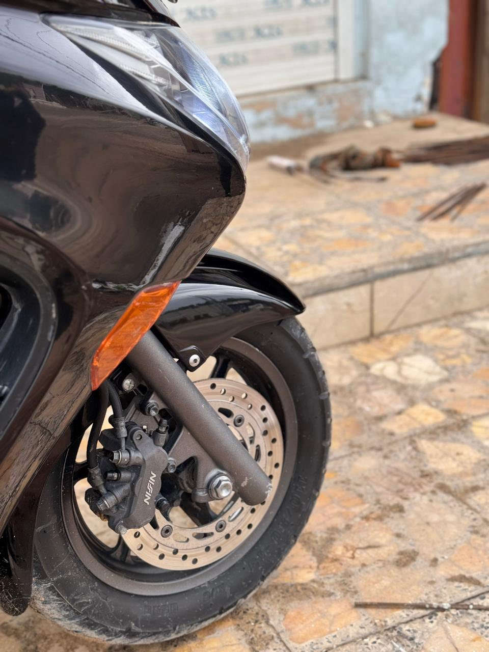 سلام عليكم دراجه MF0/10فورزه دراجة جديده لمعنه كلمه كير شغال 4تحويلات/7كير شرط مكينه ما مفتوحة كهربائيات كله شغاله كفرات حلوه نضافه 95‎%‎ دراجه بيه منفيس وياها بصمه وسويج طوارى بيه زوج تاير جديد ستوني مسويله ادامه دراجه بس شغل وطلع واين ما يعجبك مكان دراجه النجف 
سعر دراجة 1900وبيه مجال بصيط 
مامتواجد على فيس إذا تعجبك دراجه اتصل عليه
***********
